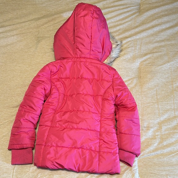 Girls Guess winter coat - Picture 5 of 7